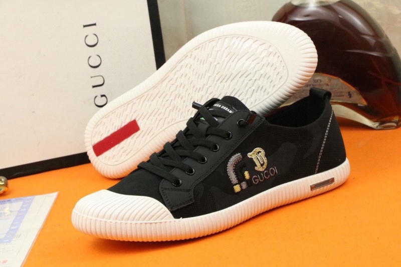 Gucci Casual Shoes